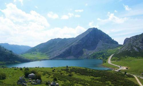 Casa Palo Balc�n A Picos De Europa