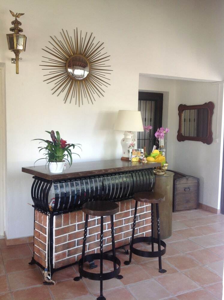 Hostal Le Patio Fleuri