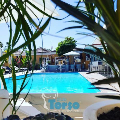 Hotel Club Torso Gay Men Only