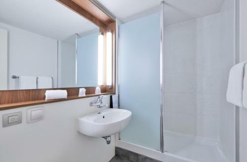 Hotel Campanile Grenoble Universit� - Saint Martin D'h�res