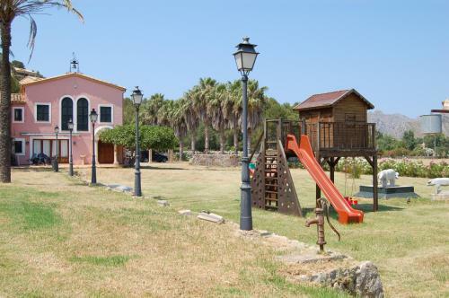 Puerto Pollensa Villas And Apartments