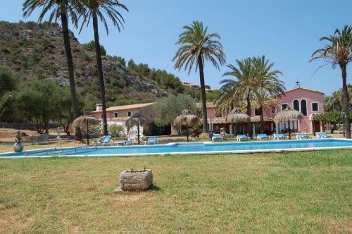 Puerto Pollensa Villas And Apartments