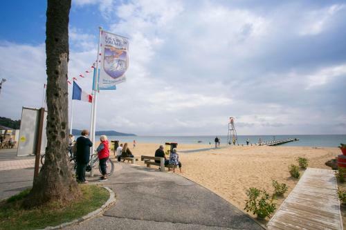 Village Vacances Le Parc Des Ch�nes By Popinns