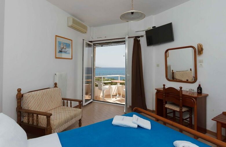 Kardamili Beach Hotel