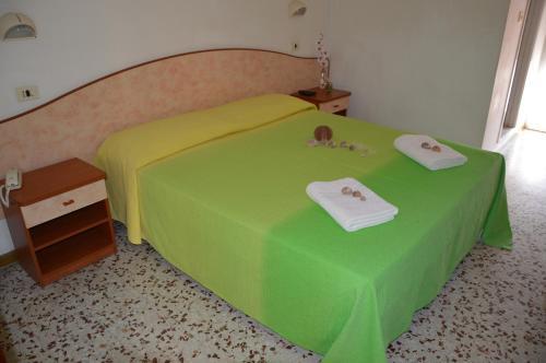 Hotel Holiday