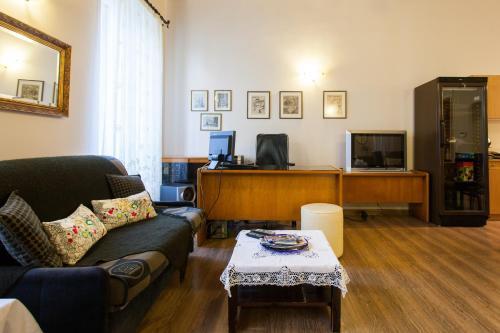 Agatharchou Historical House