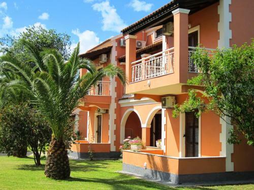 Summerlife Apartments