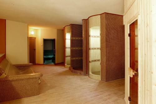 Golden Tale Apartment
