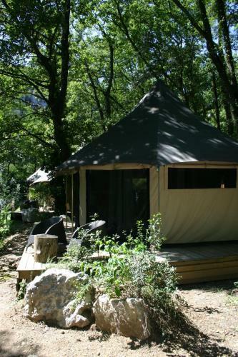 Hotel Prehistoric Lodge