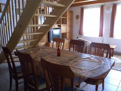 Three-bedroom Holiday Home In Zamardi I