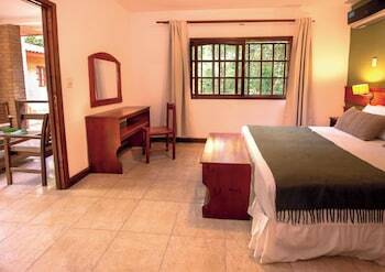 Hotel El Le�ador