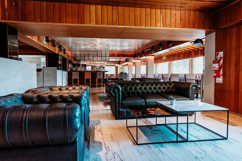 Basia Hotel & Sushi