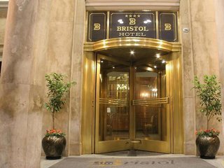 Hotel Bristol