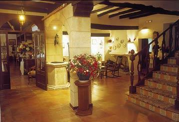 Petit Hotel Ses Rotges