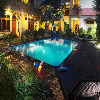 Hotel Febri's