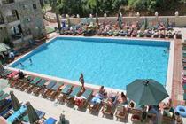 Hotel Julian Forest Suites