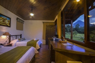 Casa Luna Hotel
