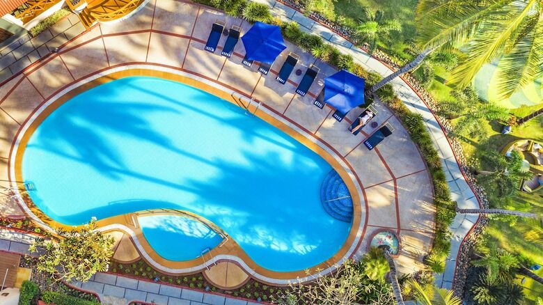 Hotel Lazy Lagoon Sarovar Portico Suites