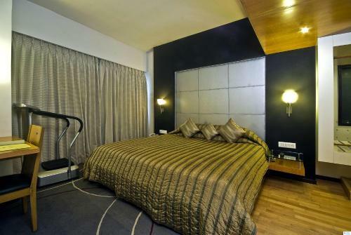 Hotel Peninsula Grand