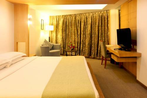 Hotel Peninsula Grand