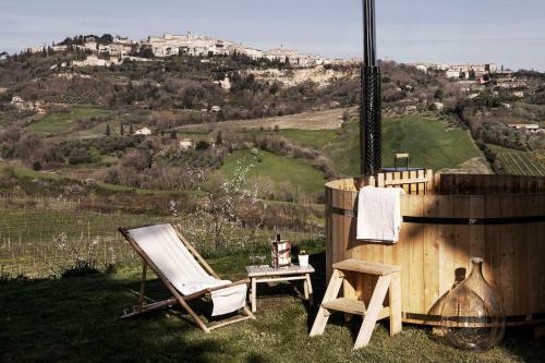 Agroturismo Salcheto Winehouse