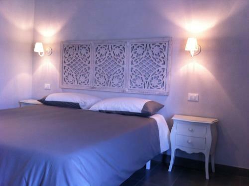 Hostal Skipper White Guest House
