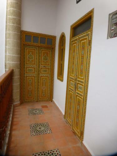 Riad Lalla Zina