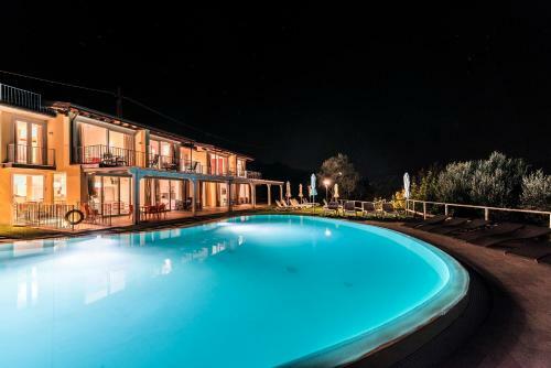 Apartamento La Chioma Di Berenice Garda Residence
