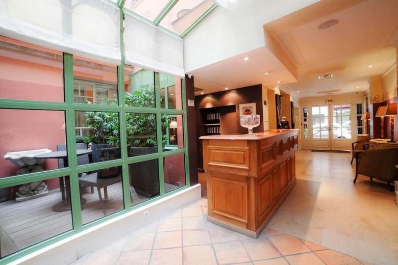 Hotel Jardin Le Br�a