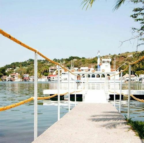 Casa En Tequesquitengo, Morelos-m�xico. Disfruta, Vive.