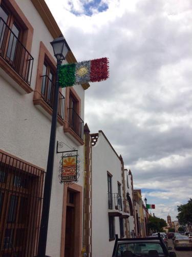 Cinco De Mayo Hotel