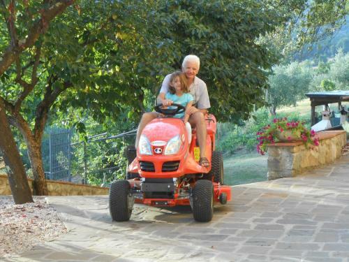 Agroturismo Amedea Tuscany Country Experience
