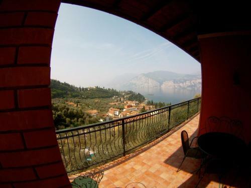 Villa's Apartments With Enchanting Lake View