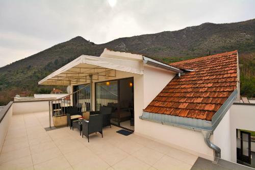 Cattaroom Apartments