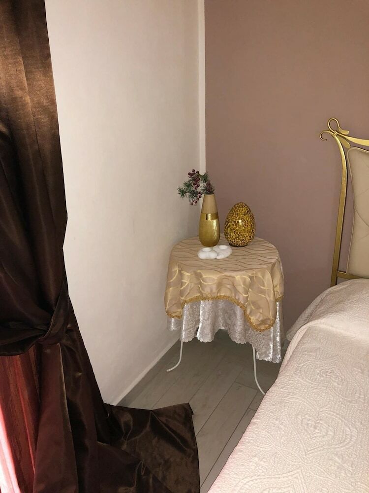 Bed & Breakfast La Grotta Del Re