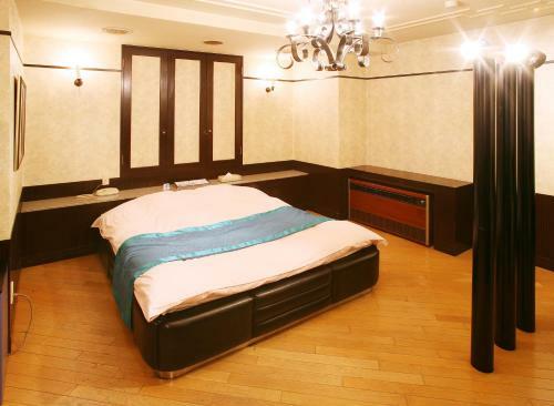 Hotel The Dragon (adult Only)