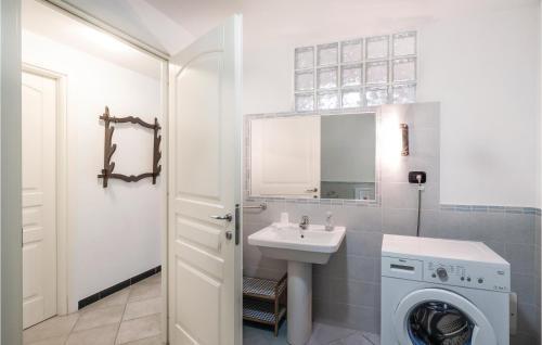 Three-bedroom Holiday Home Velva -ge- With A Fireplace 03