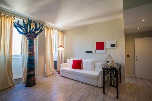 Hostal So&leo Guest House
