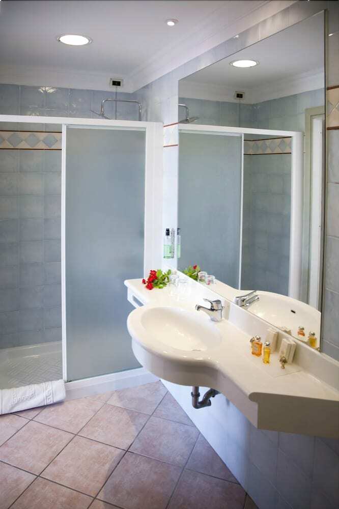 Hotel Villa Florida Suites & Suite Apartments