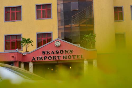 Bed & Breakfast Airport Seasons Hotel