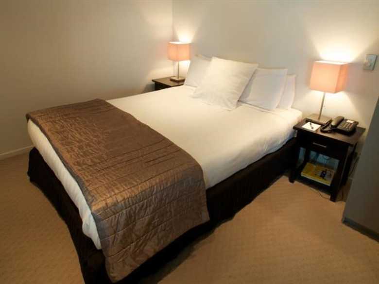 Distinction Wellington, Century City Hotel