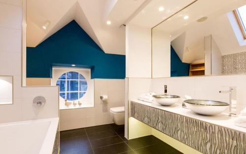 Applegarth Villa Hotel & Restaurant (adult Only)