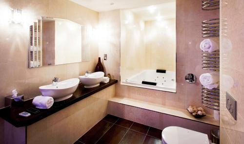 Applegarth Villa Hotel & Restaurant (adult Only)