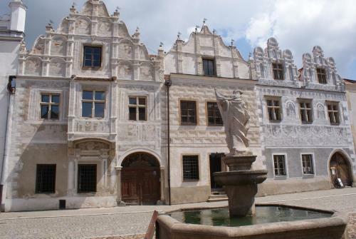 U Kolob??ky Apartment