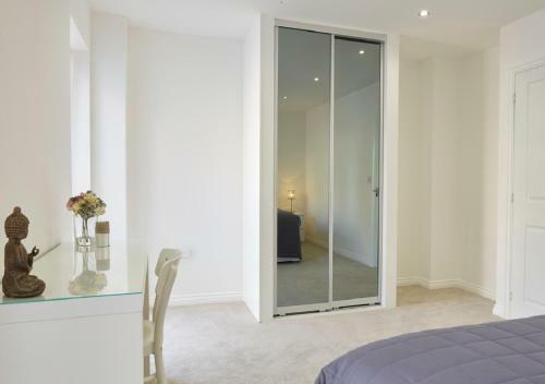 Town House In Campbell Park - Shortstay Mk