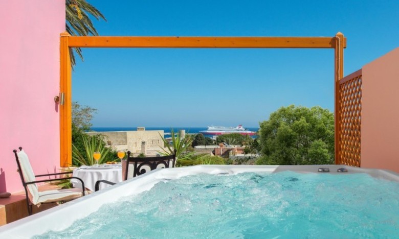 Hotel Nikos & Takis Fashion