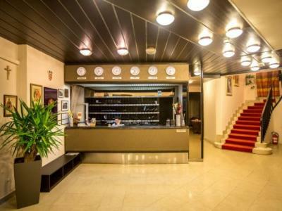 Hotel Sumratrin (std Blcony)