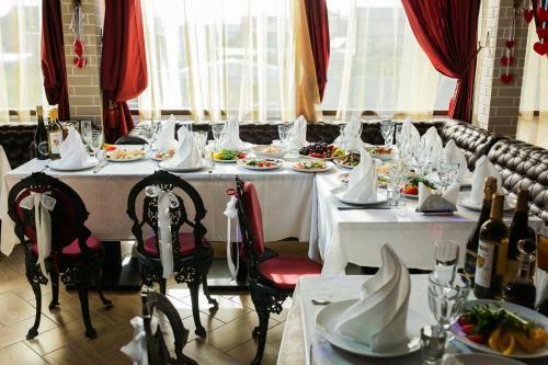Poruchik Rzhevsky Art Hotel