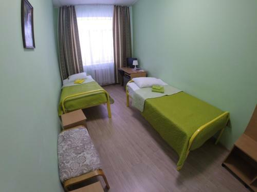 Bolshoy Ural Na Malysheva Hotel