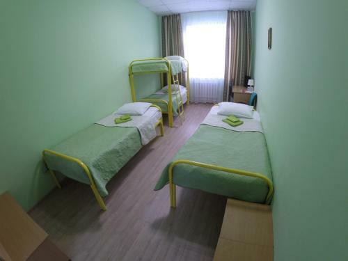 Bolshoy Ural Na Malysheva Hotel